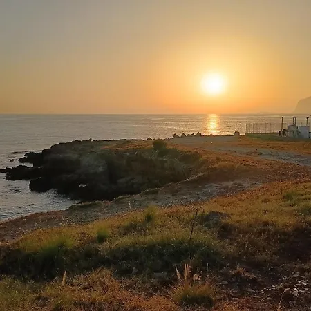 La Terrazza Sul Mare Vicino Aereoporto&mare Sicilian Vintage Style Seaside 3*